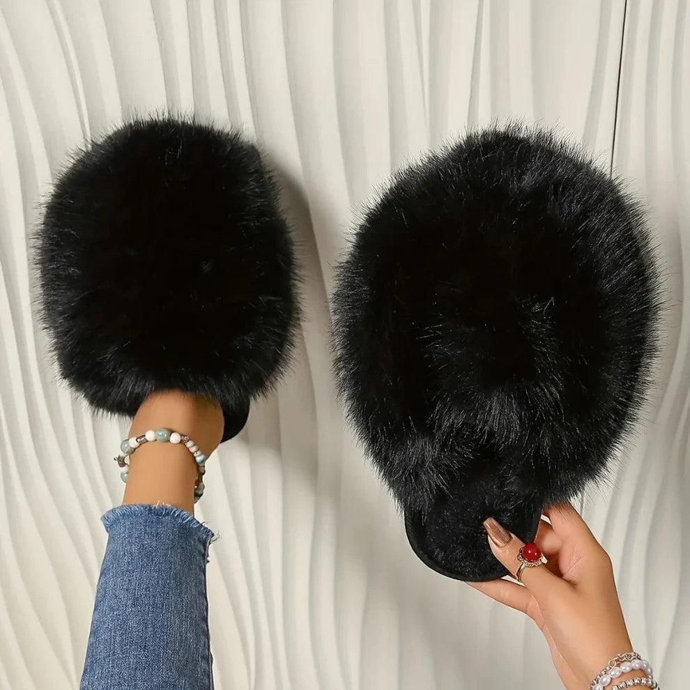 🔥Limited Time Offer🔥Fluffy Plush Slippers