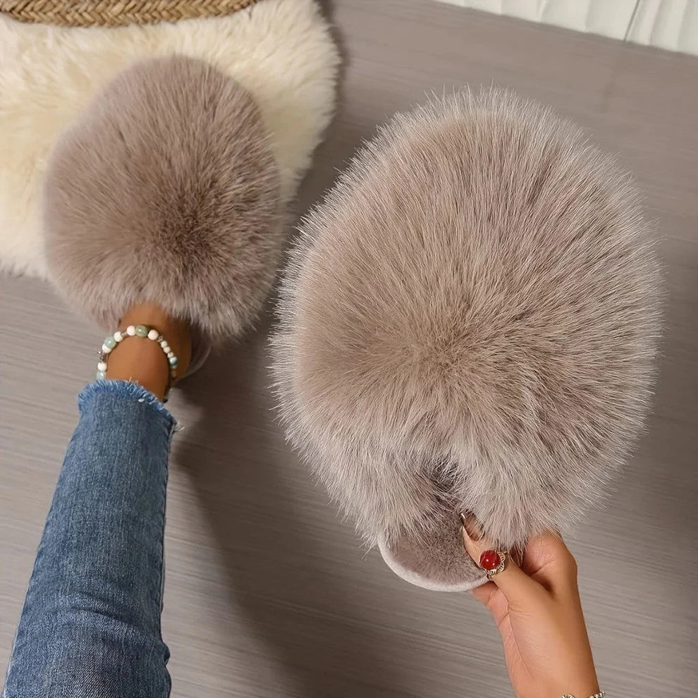 🔥Limited Time Offer🔥Fluffy Plush Slippers